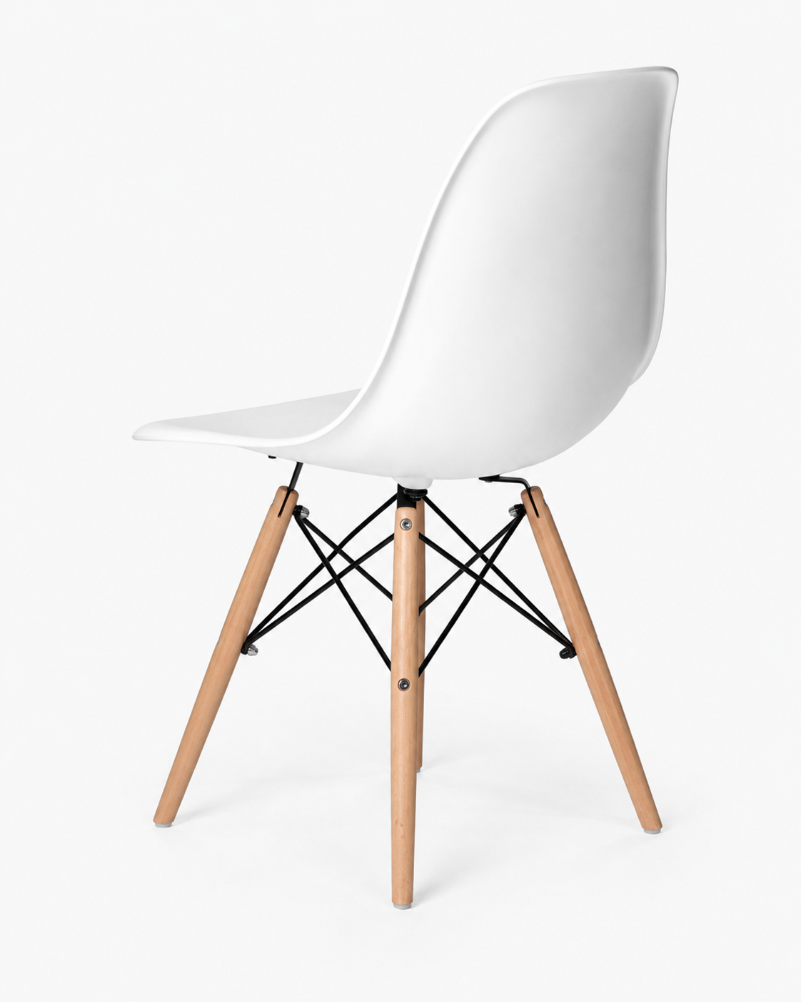 Juego de 4 sillas de poliuretano estilo escandinavo con patas en color madera – Diseño escandinavo moderno y cómodo - 80x47x43cm - Buyqualia