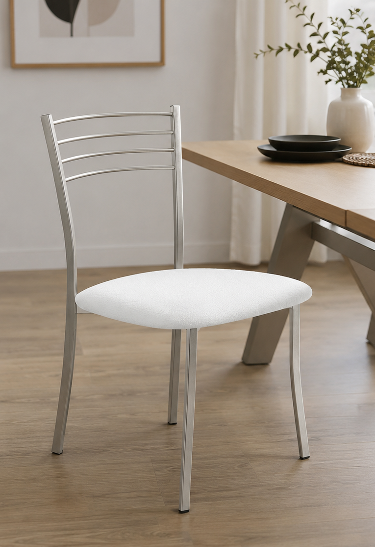 Silla de comedor moderna con patas metálicas y asiento acolchonado blanco – Respaldo ergonómico, diseño minimalista, 91x40x45 cm - Buyqualia