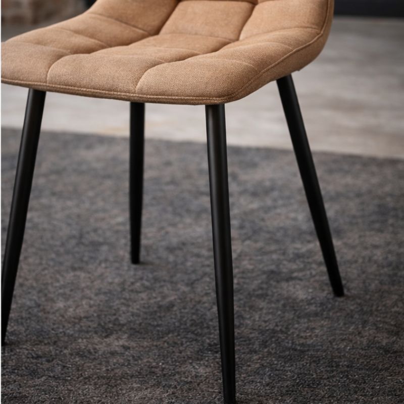 Juego de 4 Sillas de comedor tapizada con costuras acolchadas - Diseño Elegante